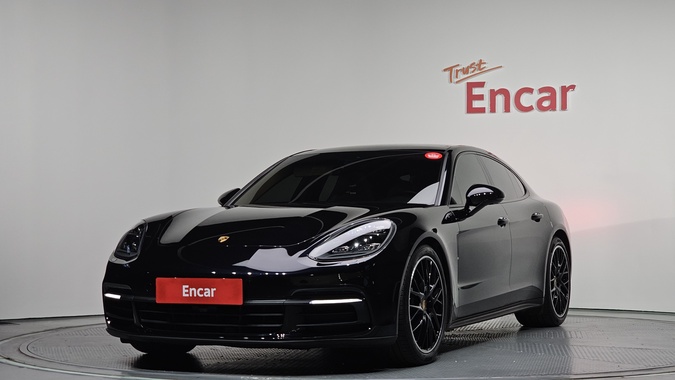 Porsche Panamera 2018