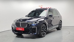BMW X7 2021