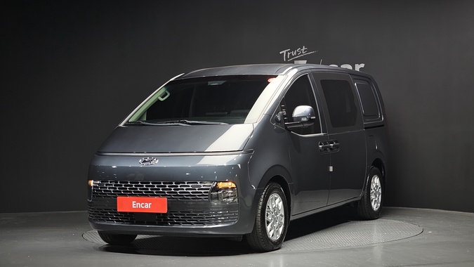Hyundai Staria 2022
