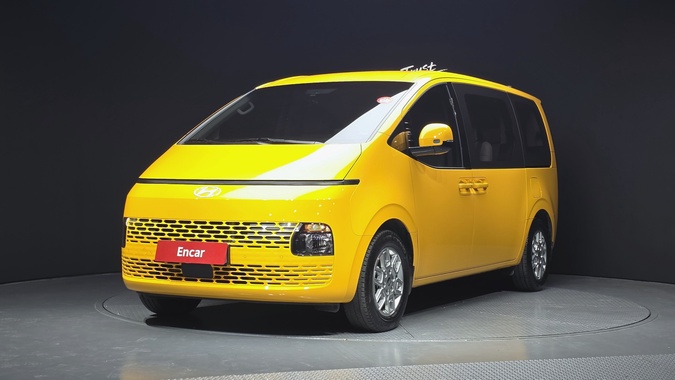Hyundai Staria 2024