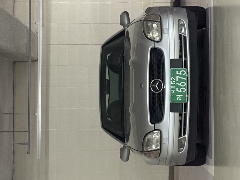 Mercedes-Benz SLK-Class