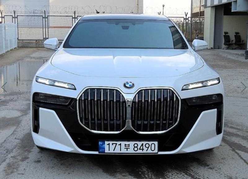 BMW 7 Series