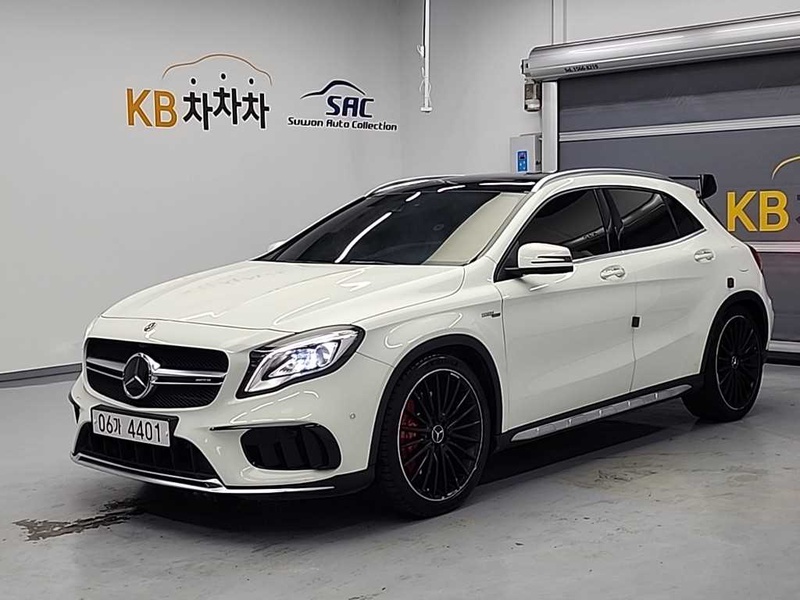 Mercedes-Benz GLA-Class