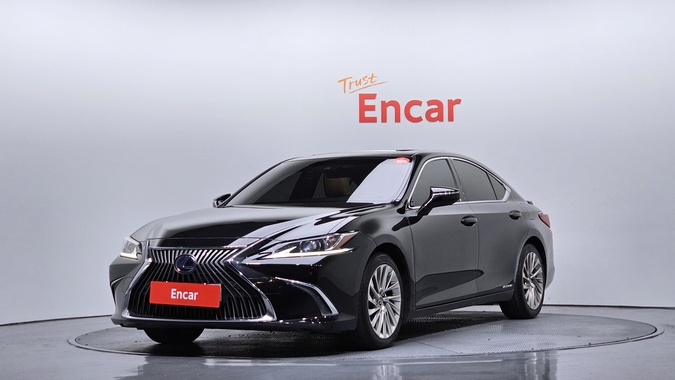 Lexus ES 2018