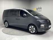 Hyundai Staria 2024
