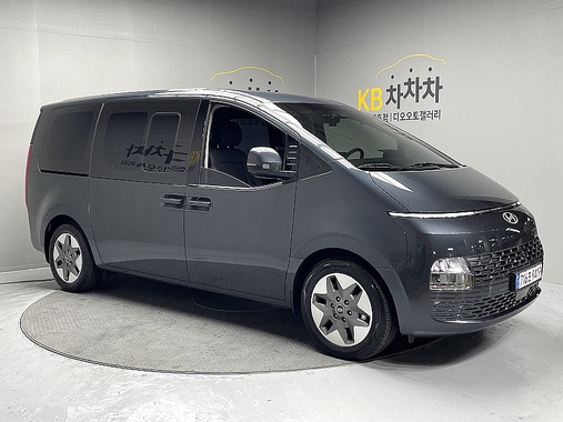 Hyundai Staria 2024