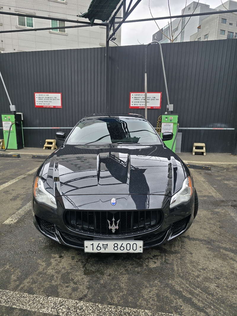 Maserati Quattroporte