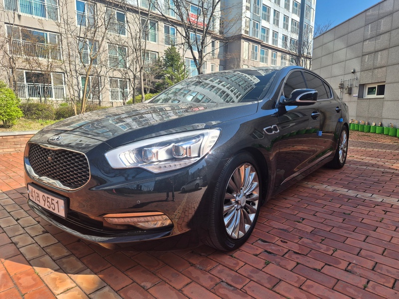 Kia K9