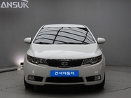 Kia Porte 2012