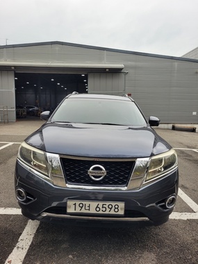 Nissan Pathfinder 2014