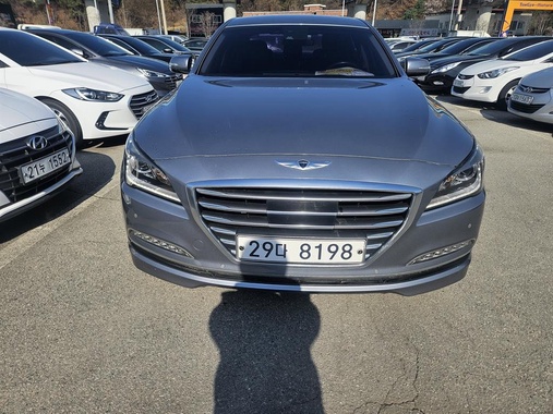 Hyundai Genesis 2015