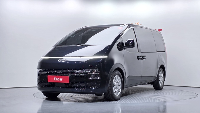 Hyundai Staria 2022