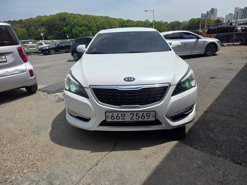 Kia K7 2012