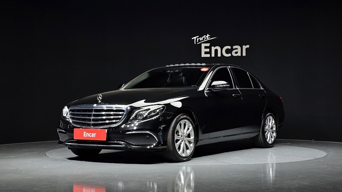 Mercedes-Benz E-Class 2017