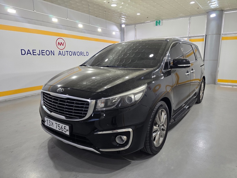 Kia Carnival