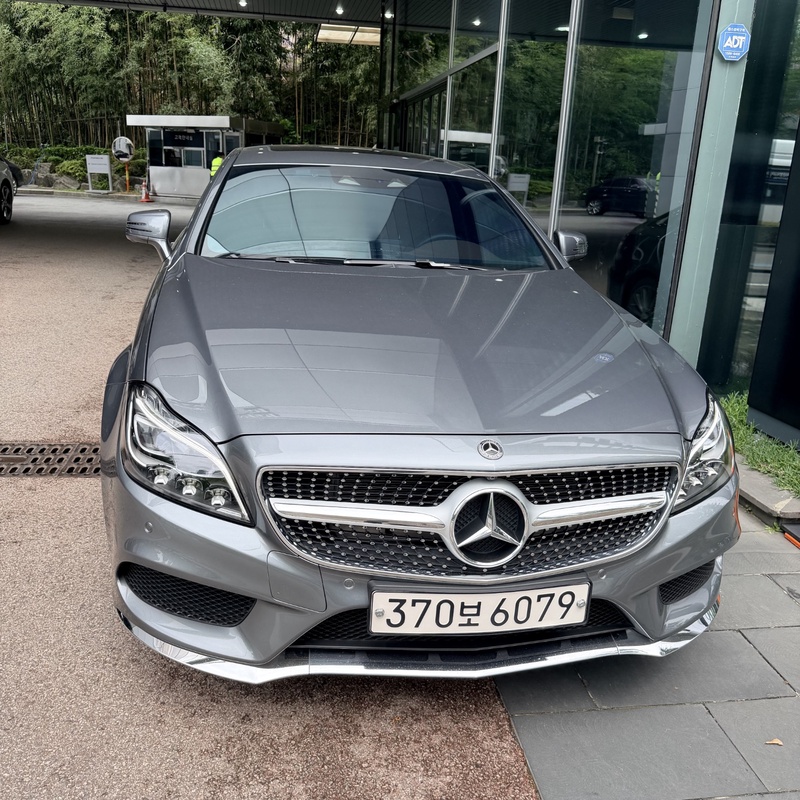 Mercedes-Benz CLS-Class