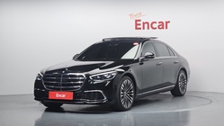 Mercedes-Benz S-Class 2023