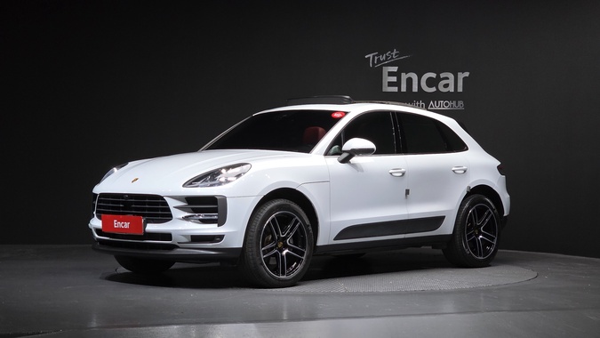 Porsche Macan 2021