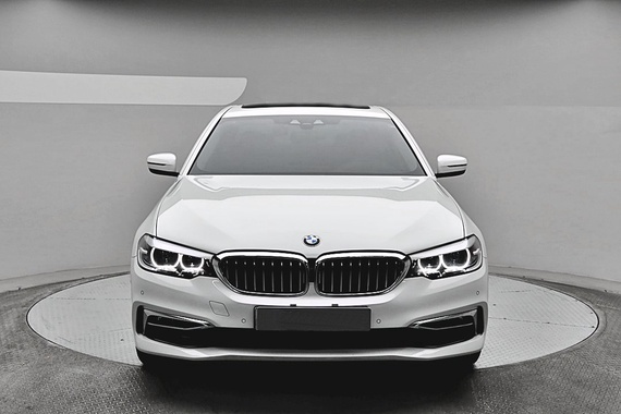 BMW 5 Series 2019