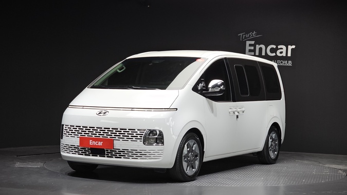 Hyundai Staria 2024