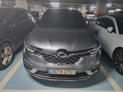 Samsung QM6 2022