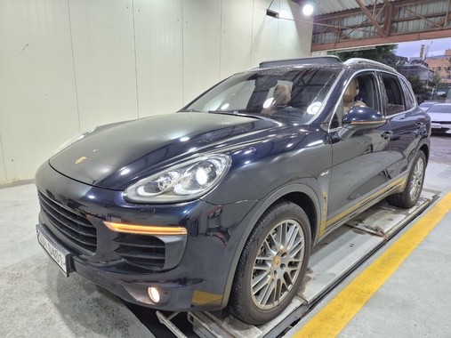 Porsche Cayenne 2016