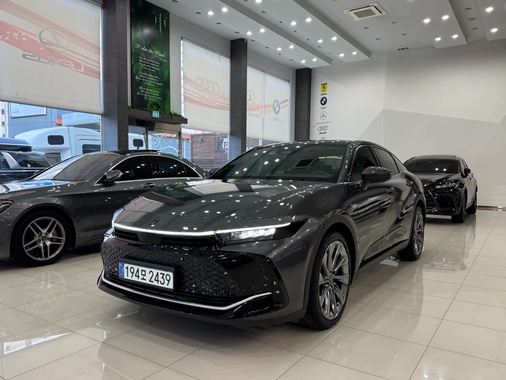 Toyota Crown 2024