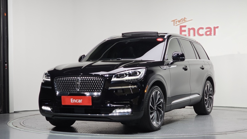 Lincoln Aviator