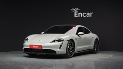 Porsche Taycan 2024