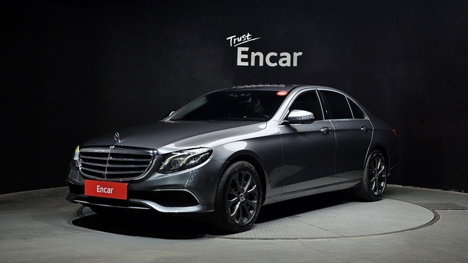 Mercedes-Benz E-Class 2017