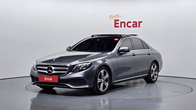 Mercedes-Benz E-Class 2016