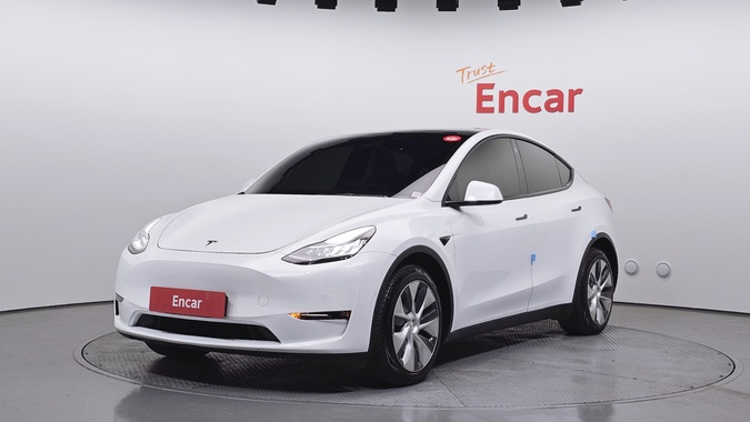 Tesla Model Y 2021