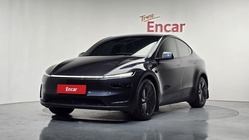 Tesla Model Y 2025