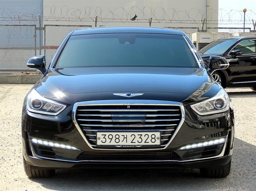 Genesis EQ900 2016