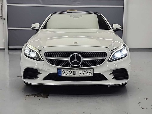 Mercedes-Benz C-Class 2021
