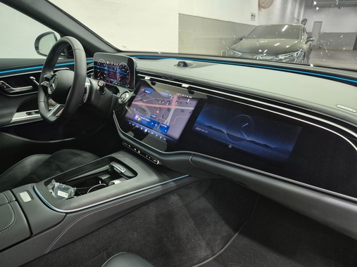 Mercedes-Benz E-Class 2025