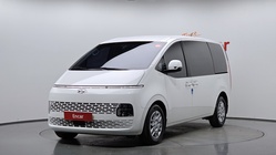 Hyundai Staria 2021