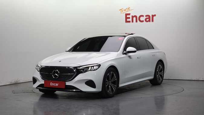 Mercedes-Benz E-Class 2025