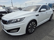 Kia K5 2011