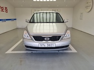 Kia Carnival 2011