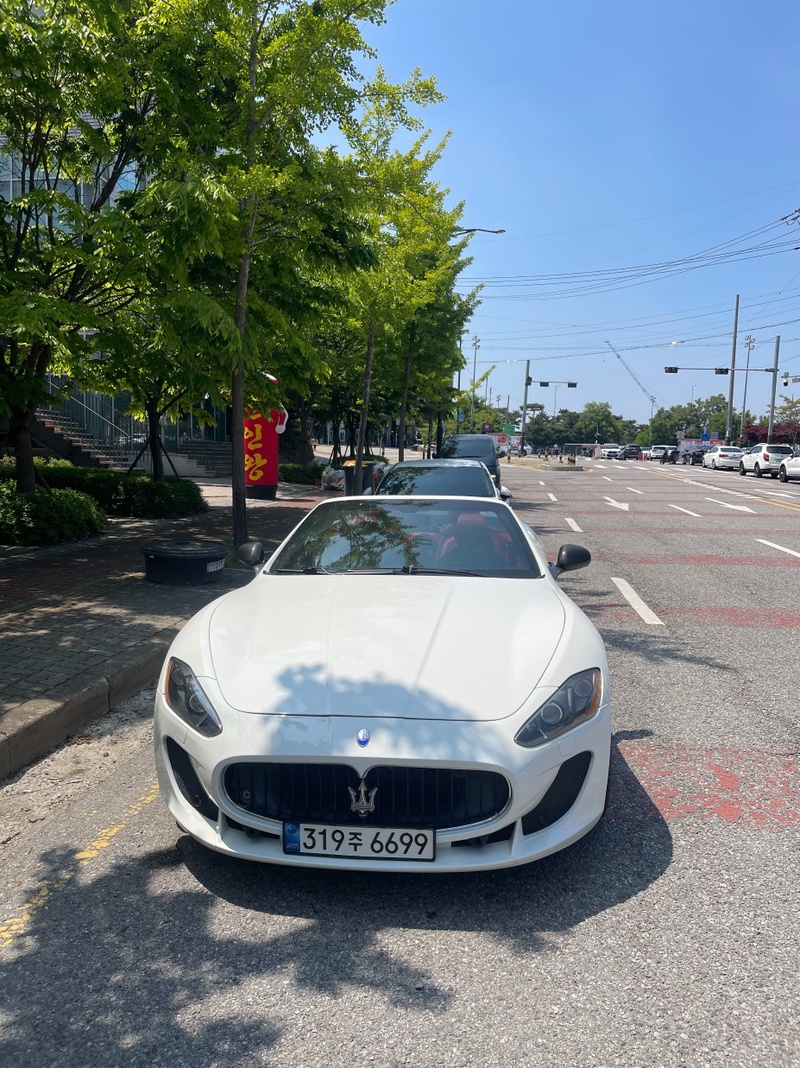Maserati GranCabrio