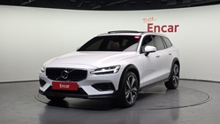Volvo V60 2020