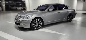 Hyundai Genesis 2011
