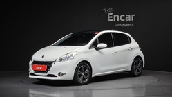 Peugeot 208 2015