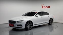 Volvo S90 2024