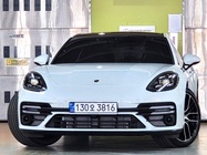 Porsche Panamera 2021
