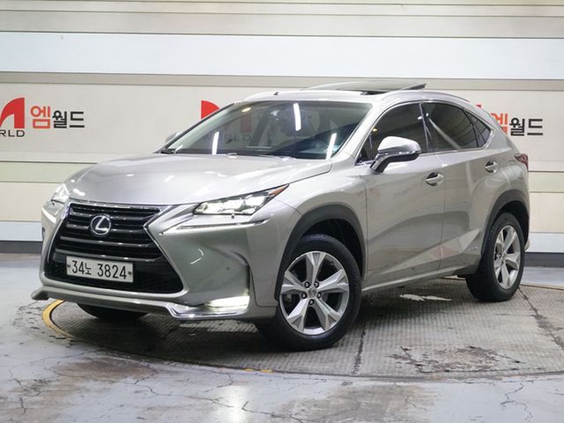 Lexus NX