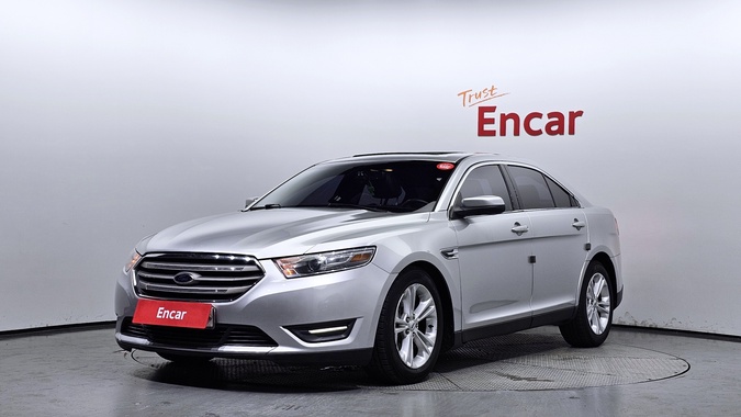 Ford Taurus 2012