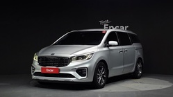 Kia Canival 2018