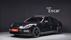 Porsche Panamera 2022
